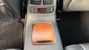 Bild 30/51 von Mercedes-Benz CLS 350 (2005)