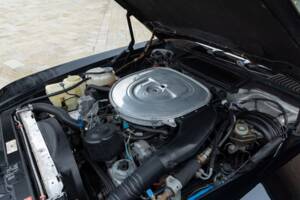 Afbeelding 48/50 van Mercedes-Benz 560 SL (1986)