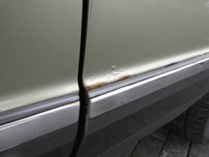 Image 22/23 of Mercedes-Benz 380 SEC (1982)