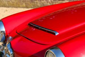 Image 11/50 of Alfa Romeo Giulia 1600 Spider (1963)