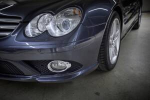 Image 27/99 de Mercedes-Benz SL 550 (2007)