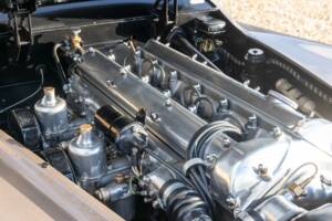 Image 30/50 of Jaguar XK 120 OTS (1952)
