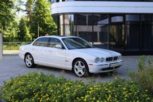 Imagen 20/77 de Jaguar XJ 8 4.2 (2005)
