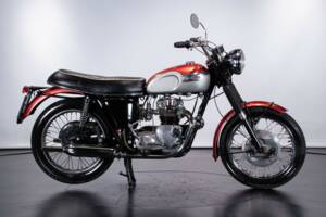 Image 4/50 of Triumph T 100 Daytona (1969)