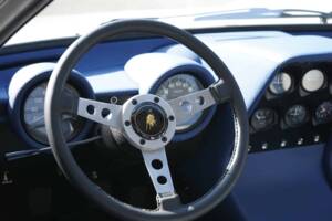 Afbeelding 57/74 van Lamborghini Miura P 400 (1968)