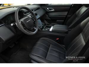 Imagen 8/28 de Land Rover Range Rover Velar P250 (2017)