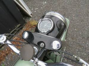 Image 6/45 de BSA A 7 Shooting Star (1960)