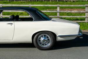 Afbeelding 37/50 van Jaguar XJ 5.3 C (1976)