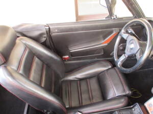 Bild 11/21 von Alfa Romeo 2.0 Spider QV (1988)