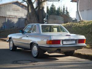 Bild 13/30 von Mercedes-Benz 560 SL (1989)