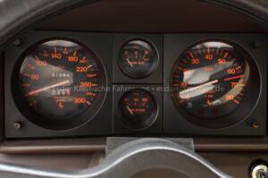 Image 34/42 de Ferrari 412 (1986)