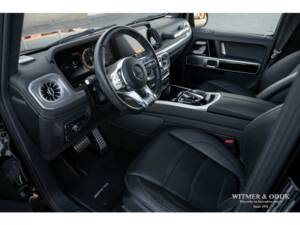 Imagen 3/42 de Mercedes-Benz G 63 AMG (LWB) (2019)