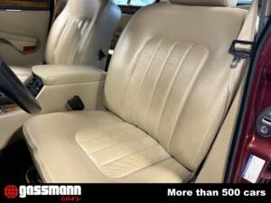 Immagine 6/15 di Daimler Double Six (1993)