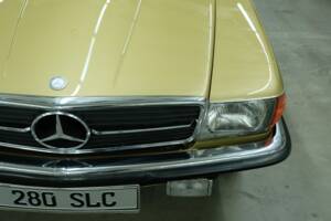 Image 45/50 de Mercedes-Benz 280 SLC (1977)