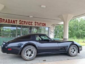 Imagen 7/8 de Chevrolet Corvette Sting Ray (1982)