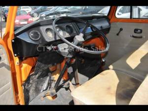 Imagen 7/7 de Volkswagen T2b Pickup (1973)