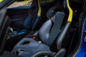 Image 28/47 of BMW M4 CS (2025)