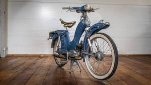 Image 2/18 de Victoria Vicky Luxus (1958)