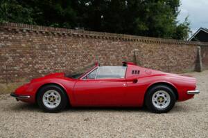 Immagine 29/50 di Ferrari Dino 246 GTS (1973)