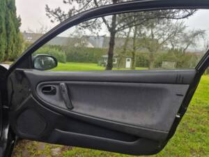 Immagine 20/33 di Mazda MX-3 1.8 (1991)