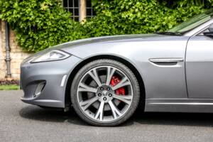 Image 13/41 of Jaguar XK (2013)