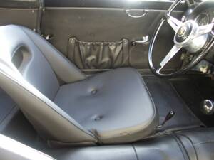 Afbeelding 15/39 van Alfa Romeo Giulietta SZ (1962)