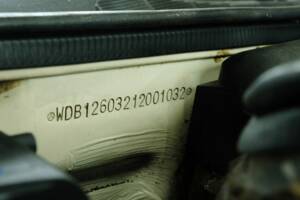 Bild 13/50 von Mercedes-Benz 380 SE (1980)