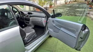 Image 31/54 of Citroën C3 1.6 16V (2004)