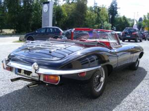 Image 8/30 de Jaguar E-Type (1971)