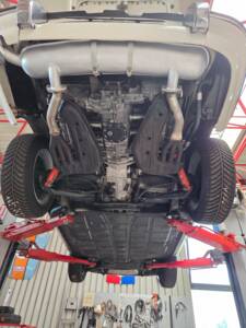 Image 38/72 de Porsche 911 2.0 T (1968)