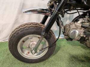 Bild 18/28 von Honda DUMMY (1985)