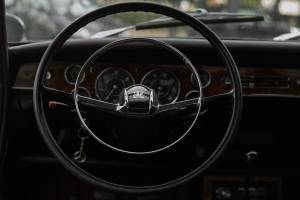 Immagine 22/36 di Vauxhall Victor (1964)