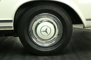 Bild 50/50 von Mercedes-Benz 230 SL (1967)