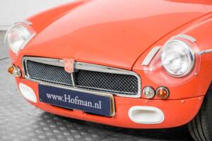 Bild 18/50 von MG MGB GT V8 SEC (1978)
