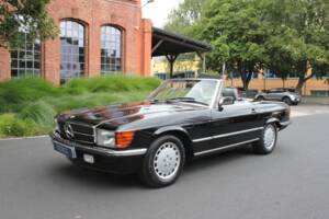 Image 1/20 de Mercedes-Benz 500 SL (1986)