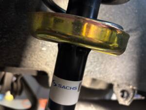 Image 17/28 of BMW 323i (1982)