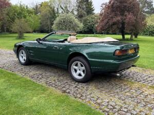 Image 14/30 of Aston Martin Virage Volante (1993)