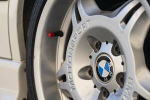 Bild 25/50 von BMW 318is "Class II" (1994)