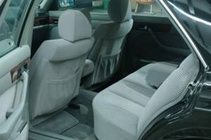 Bild 42/50 von Mercedes-Benz 300 SEL (1991)