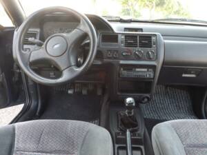 Bild 33/50 von Ford Escort 1.8 16v (1992)