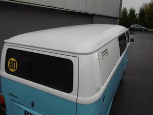 Bild 37/99 von Volkswagen T2b Kastenwagen (1977)