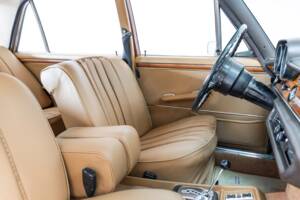 Bild 16/32 von Mercedes-Benz 300 SEL 3.5 (1970)