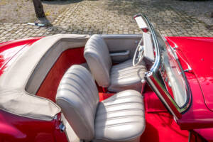 Image 22/29 of Mercedes-Benz 190 SL (1962)