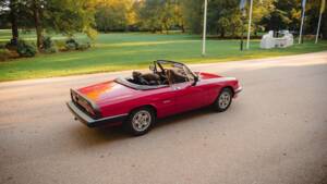 Image 17/32 of Alfa Romeo 1.6 Spider (1989)