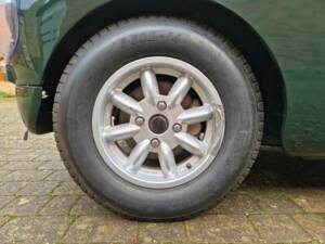 Image 23/50 of MG MGB GT (1965)