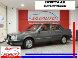 Bild 1/10 von Lancia Thema I.E. Turbo (1986)