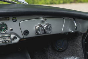 Image 15/28 of Porsche 356 B 1600 (1960)