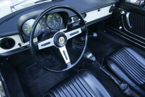 Image 3/50 of Alfa Romeo 1600 Duetto (1967)