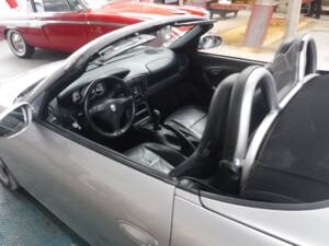 Immagine 21/37 di Porsche Boxster S (2000)