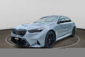 Image 1/11 of BMW M5 xDrive (2024)